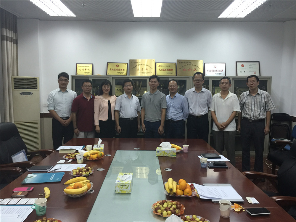 3.3 暨大合影.JPG 3.3 暨大合影.JPG