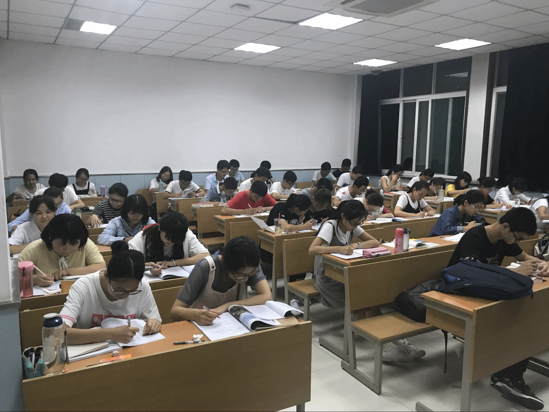 CF18F6C42056259550DBE4E12099BA76.png CF18F6C42056259550DBE4E12099BA76.png